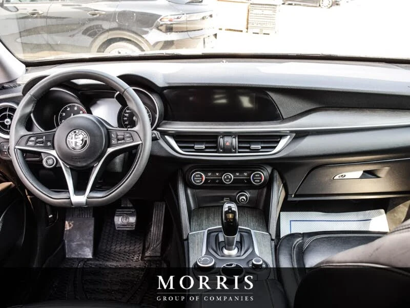 Alfa Romeo Stelvio Ti AWD* CARFAX* АвтоКредит* (ЦЕНА ДО БГ), снимка 12 - Автомобили и джипове - 53245068