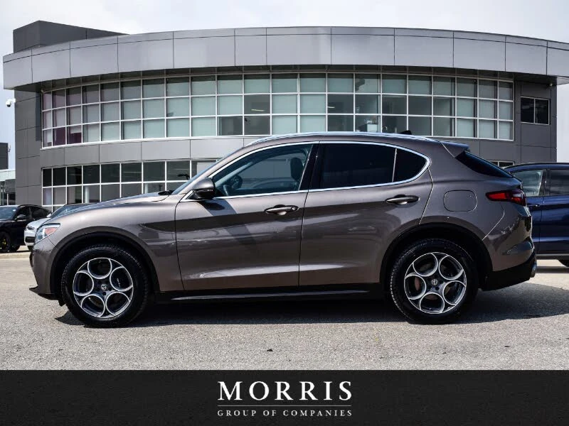 Alfa Romeo Stelvio Ti AWD* CARFAX* АвтоКредит* (ЦЕНА ДО БГ), снимка 3 - Автомобили и джипове - 53245068