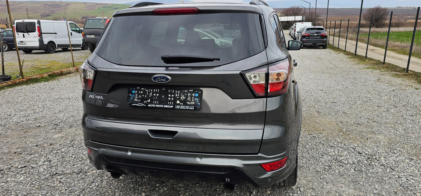 Ford Kuga 1.5 TDCI -ST-Line-120hp Navi - изображение 6