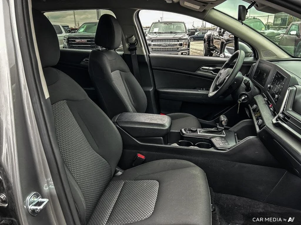 Kia Sportage *  *    *   *  | Mobile.bg   14