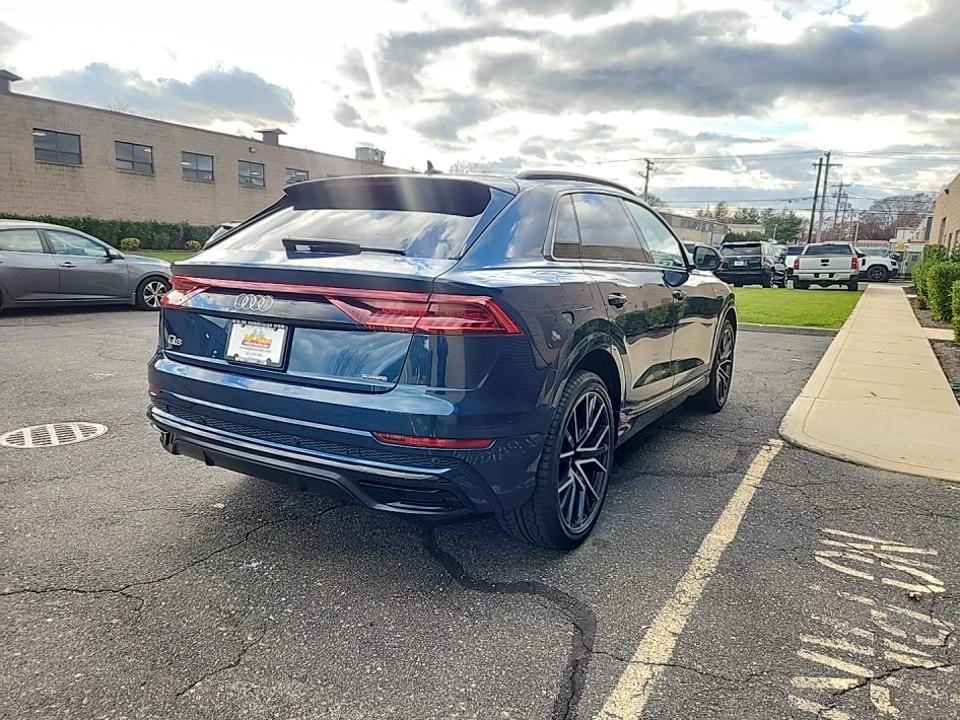 Audi Q8 Premium Plus - изображение 4