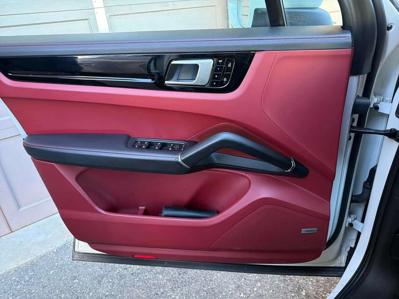 Porsche Cayenne * AWD * PANO* KEYLESS* ПОДГРЕВ* , снимка 10 - Автомобили и джипове - 53842749