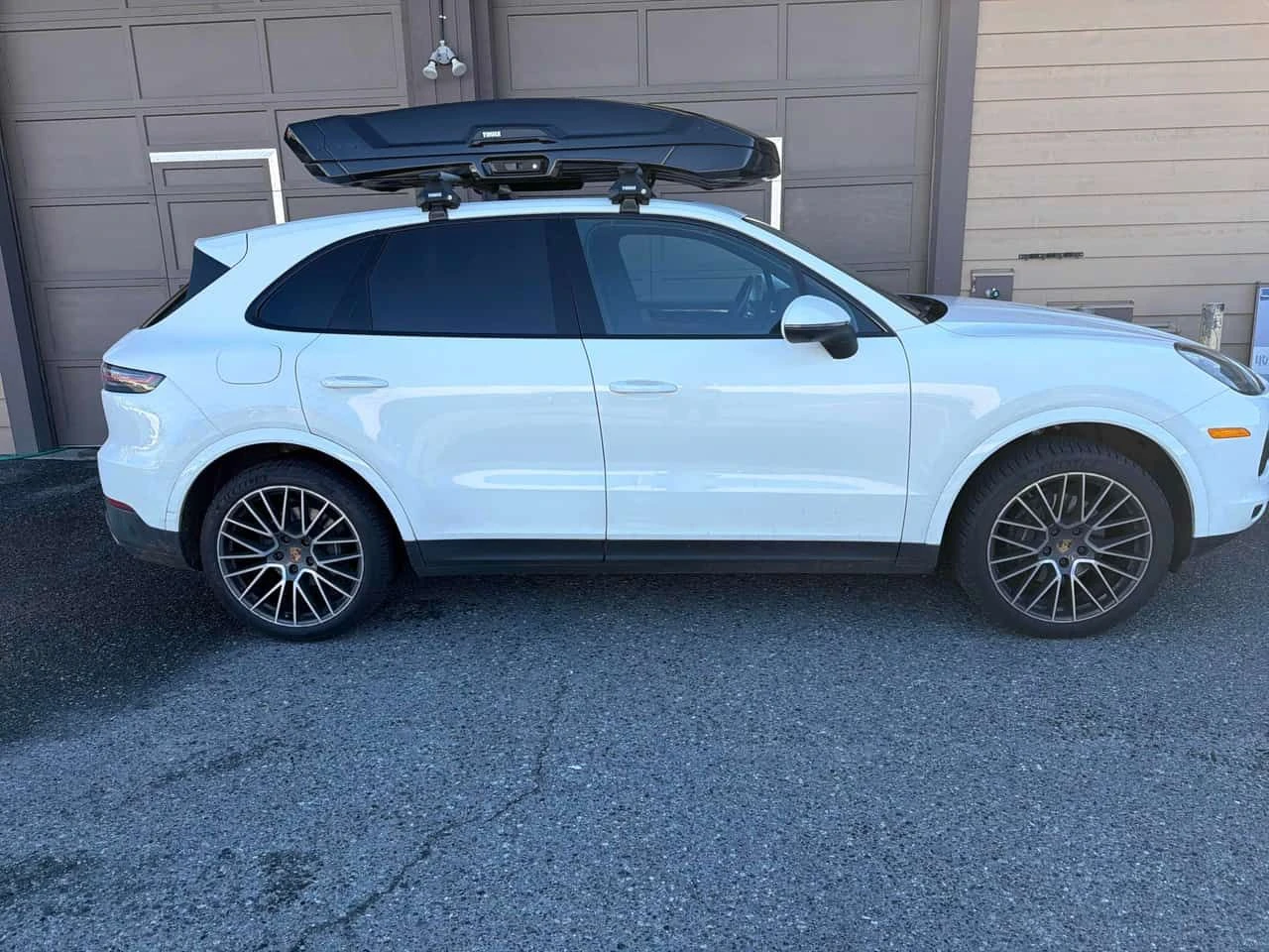 Porsche Cayenne * AWD * PANO* KEYLESS* ПОДГРЕВ* , снимка 3 - Автомобили и джипове - 53842749