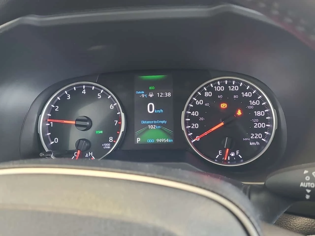 Toyota Rav4 XLE /CARFAX /Кожа/Подгрев/4х4/Панорама, снимка 9 - Автомобили и джипове - 53894186