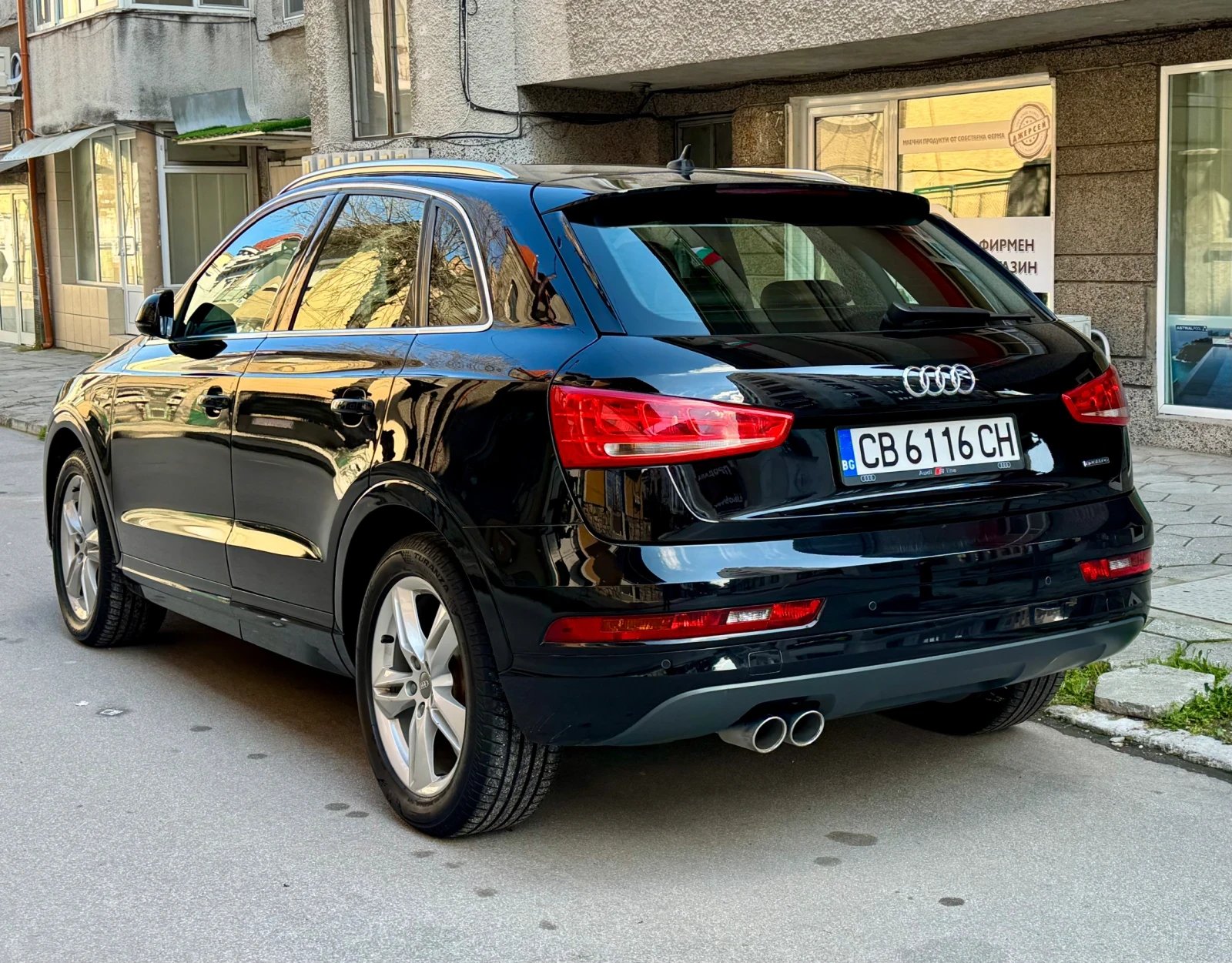 Audi Q3 2.0TDI 150ps S-line, снимка 2 - Автомобили и джипове - 54119067