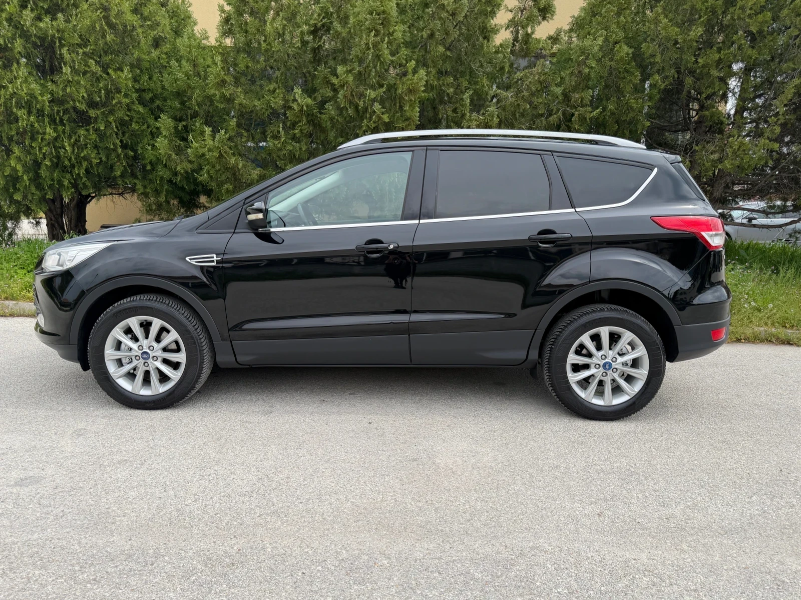 Ford Kuga 2.0TDCI FACELIFT NAVI ИТАЛИЯ, снимка 2 - Автомобили и джипове - 54459072