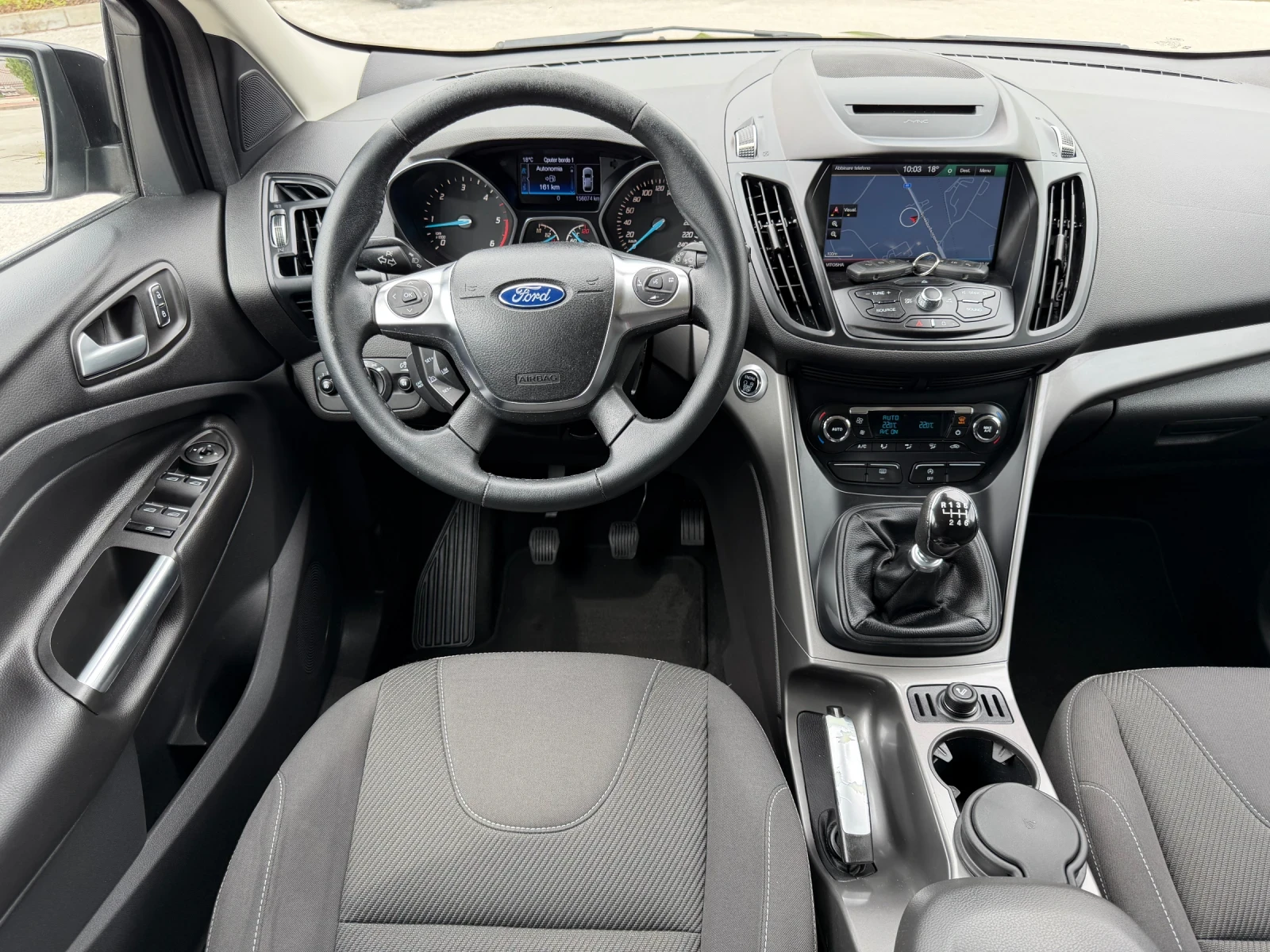 Ford Kuga 2.0TDCI FACELIFT NAVI ИТАЛИЯ, снимка 10 - Автомобили и джипове - 54459072