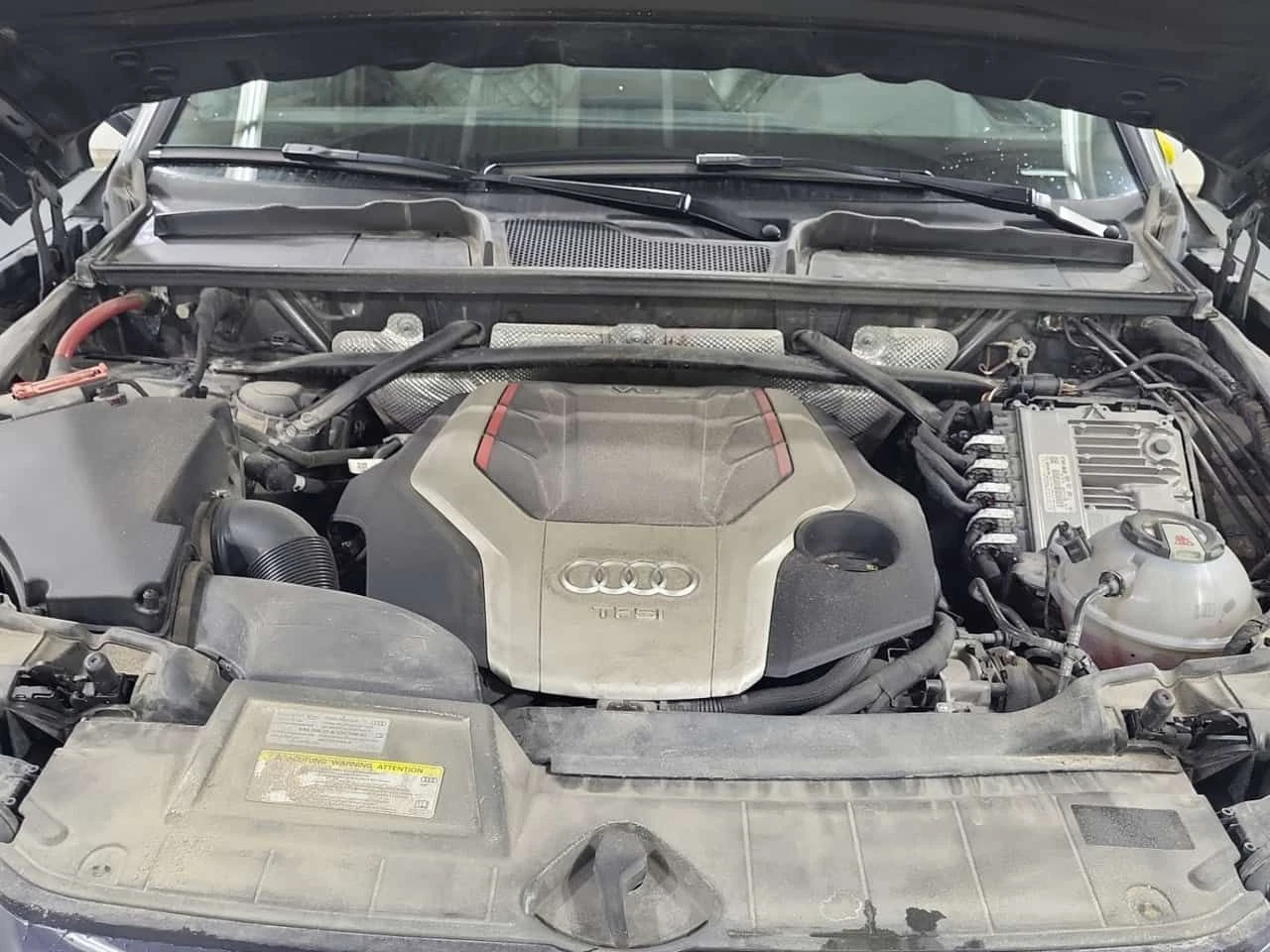 Audi SQ5 TECHNIK/CARFAX/ФИНАНСИРАНЕ, снимка 16 - Автомобили и джипове - 54663854