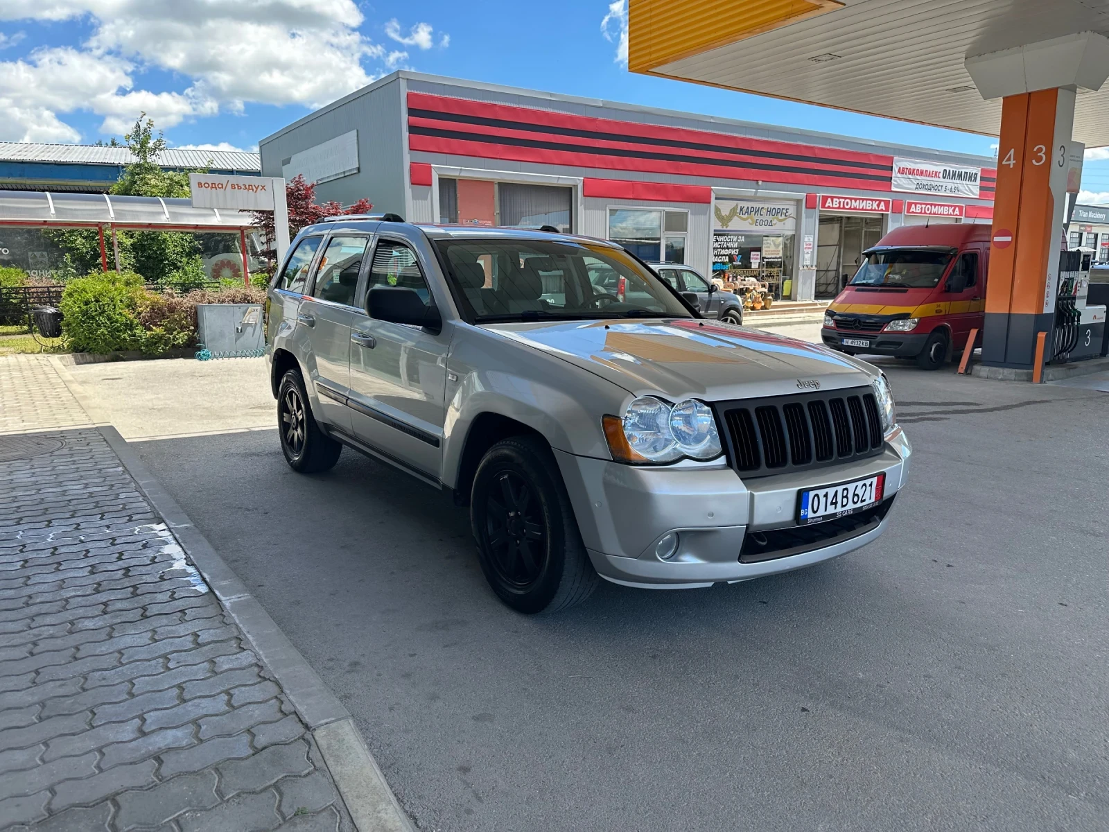 Jeep Grand cherokee 3.0CRD, снимка 2 - Автомобили и джипове - 54912595