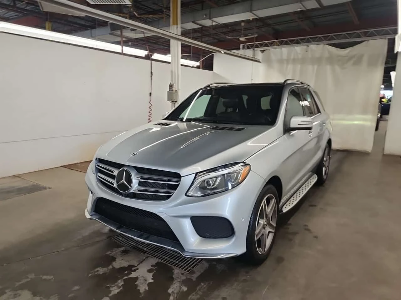 Mercedes-Benz GLE 400  | DISTRONIC | 360 |  PANO | ДВА КЛЮЧА 