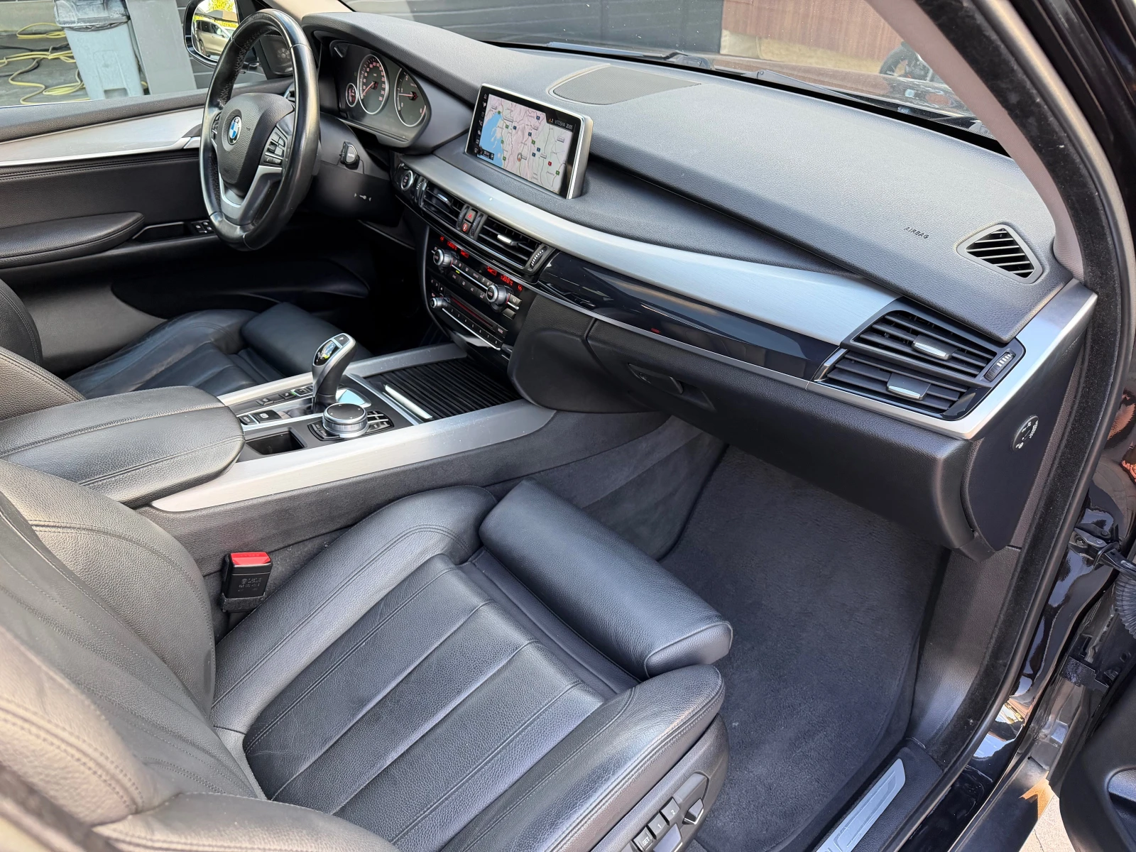 BMW X5 30d xDrive #PANORAMA#CAMERA#harman/kardon#, снимка 11 - Автомобили и джипове - 54983458