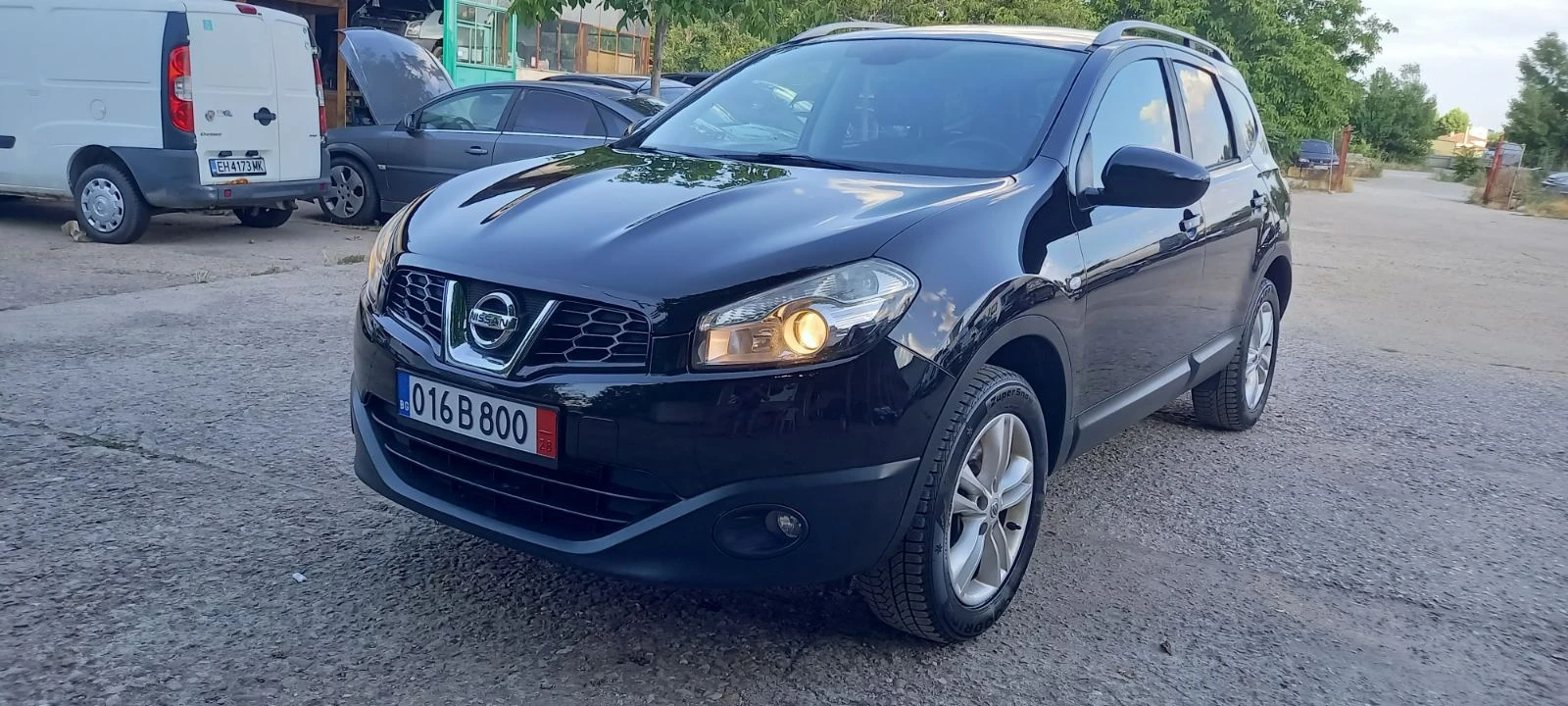 Nissan Qashqai + 2 4х4 2.0i 7места Швейцария