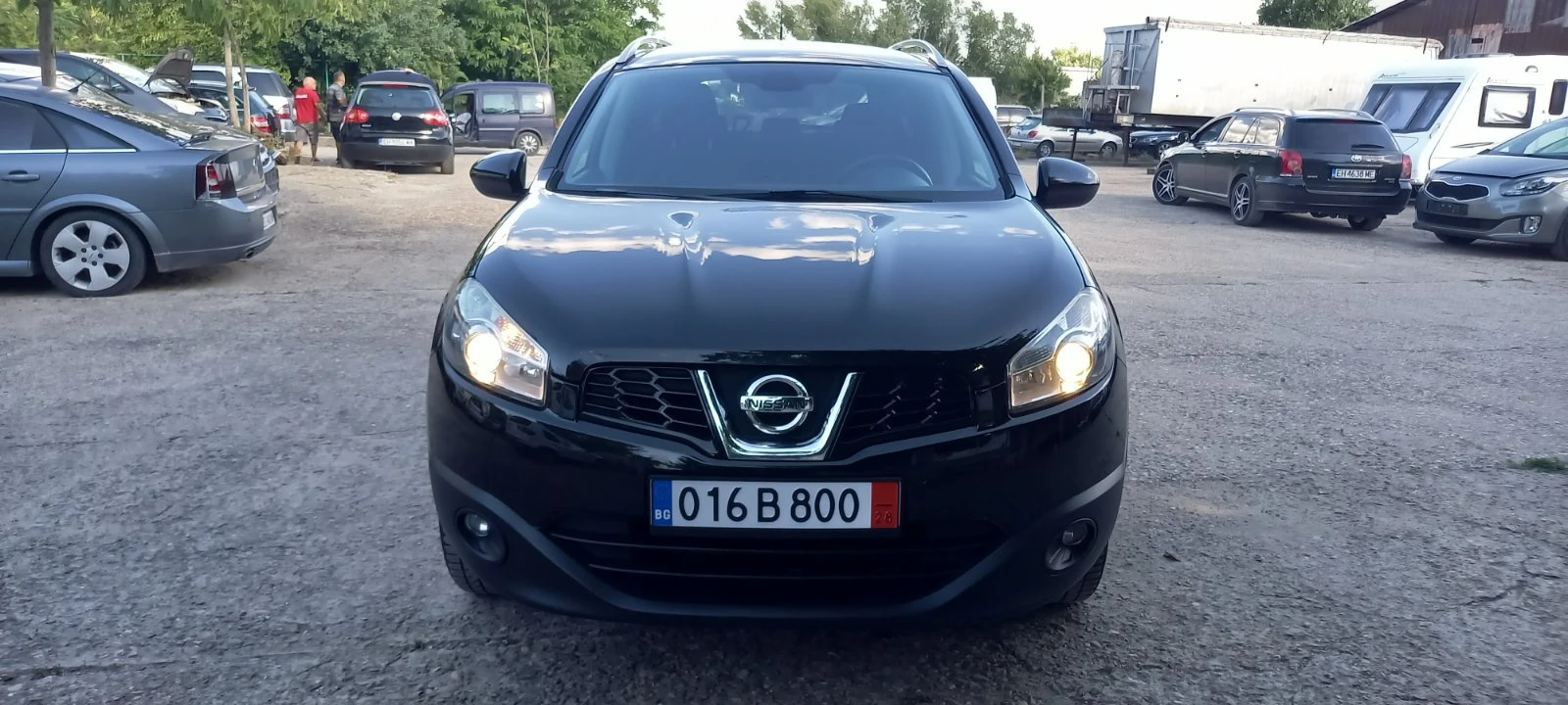 Nissan Qashqai + 2 4х4 2.0i 7места Швейцария, снимка 3 - Автомобили и джипове - 55197321