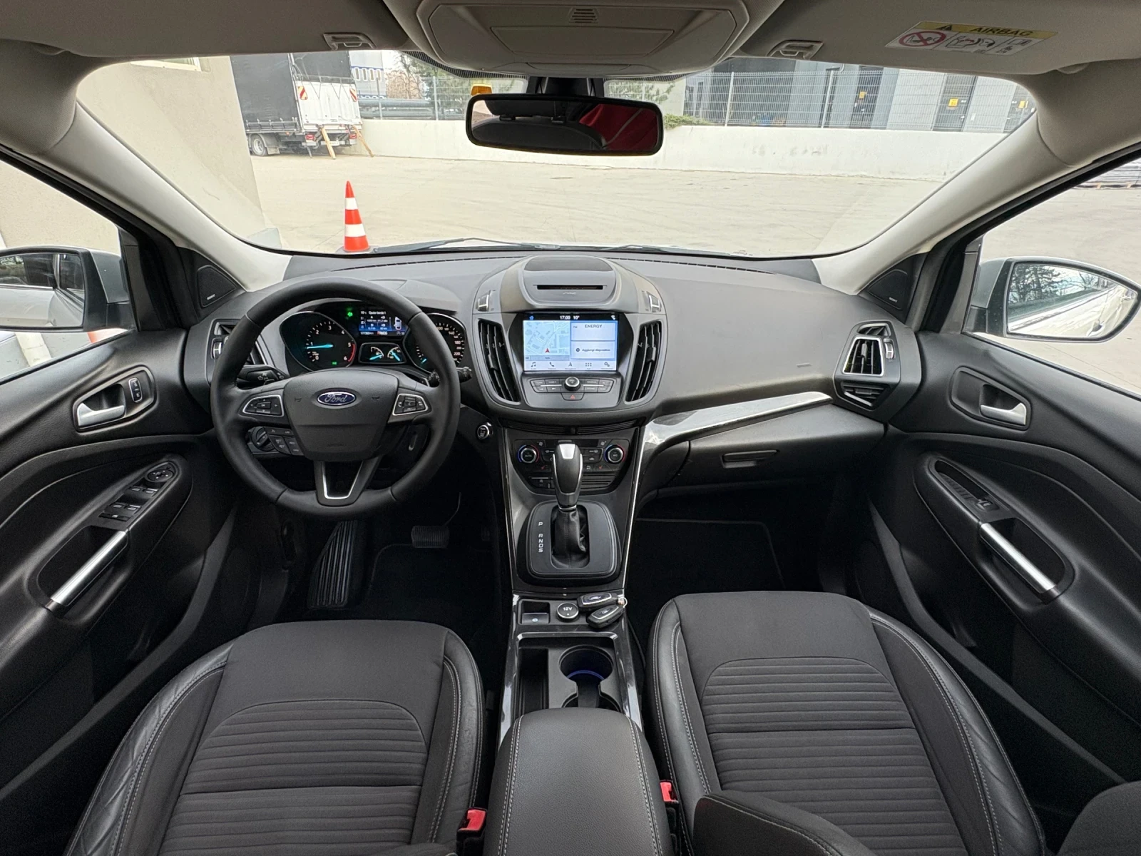 Ford Kuga Titanium, снимка 17 - Автомобили и джипове - 56120127