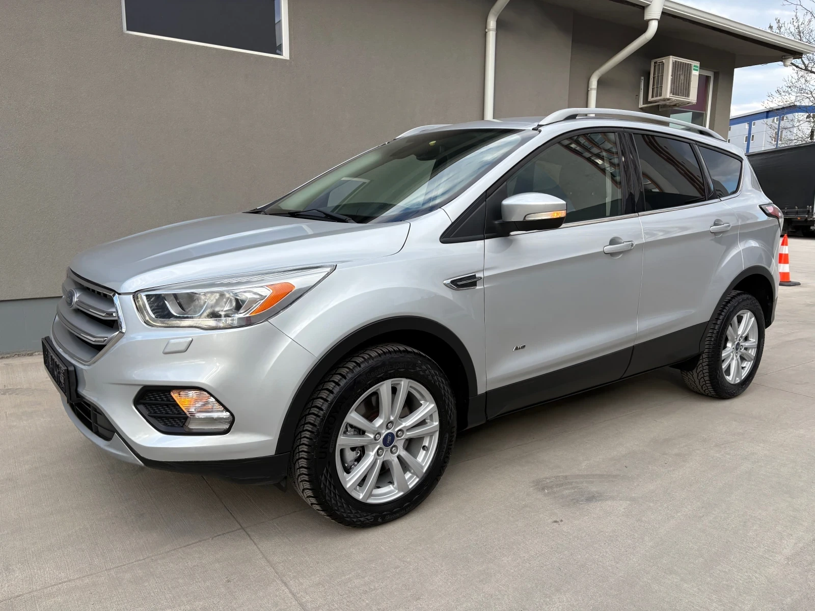 Ford Kuga Titanium, снимка 2 - Автомобили и джипове - 56120127
