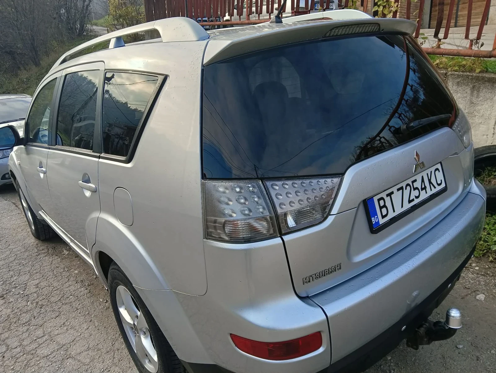 Mitsubishi Outlander 2.0, снимка 7 - Автомобили и джипове - 56433155