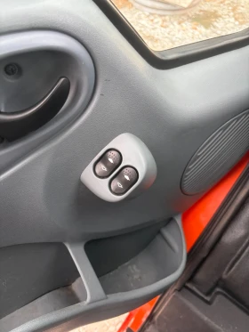 Ford Transit 2.4 Dizel Klima, снимка 10