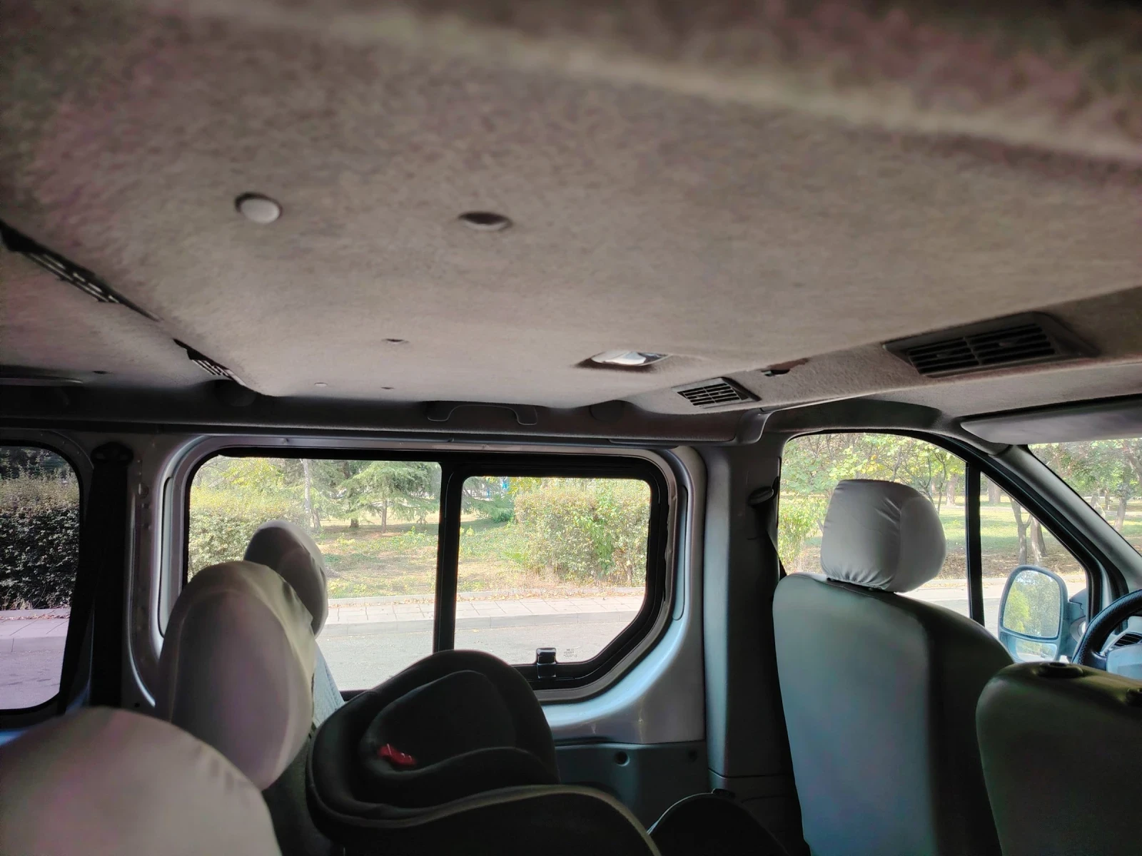 Renault Trafic 2.5дизел 8+ 1 long, снимка 6 - Бусове и автобуси - 54518728