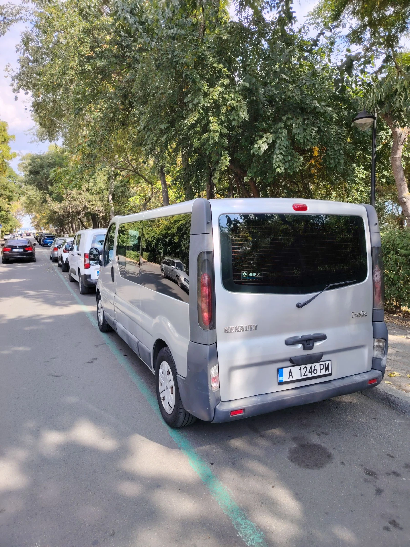 Renault Trafic 2.5дизел 8+ 1 long, снимка 4 - Бусове и автобуси - 54518728