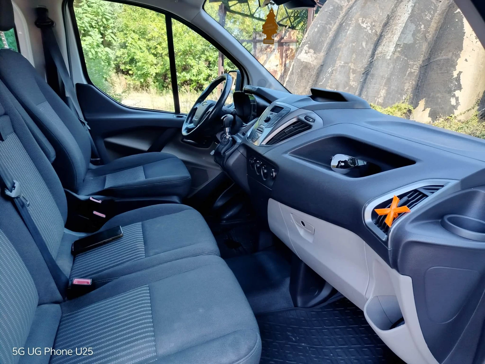 Ford Transit Custom 2.2дизел, снимка 8 - Бусове и автобуси - 55680811