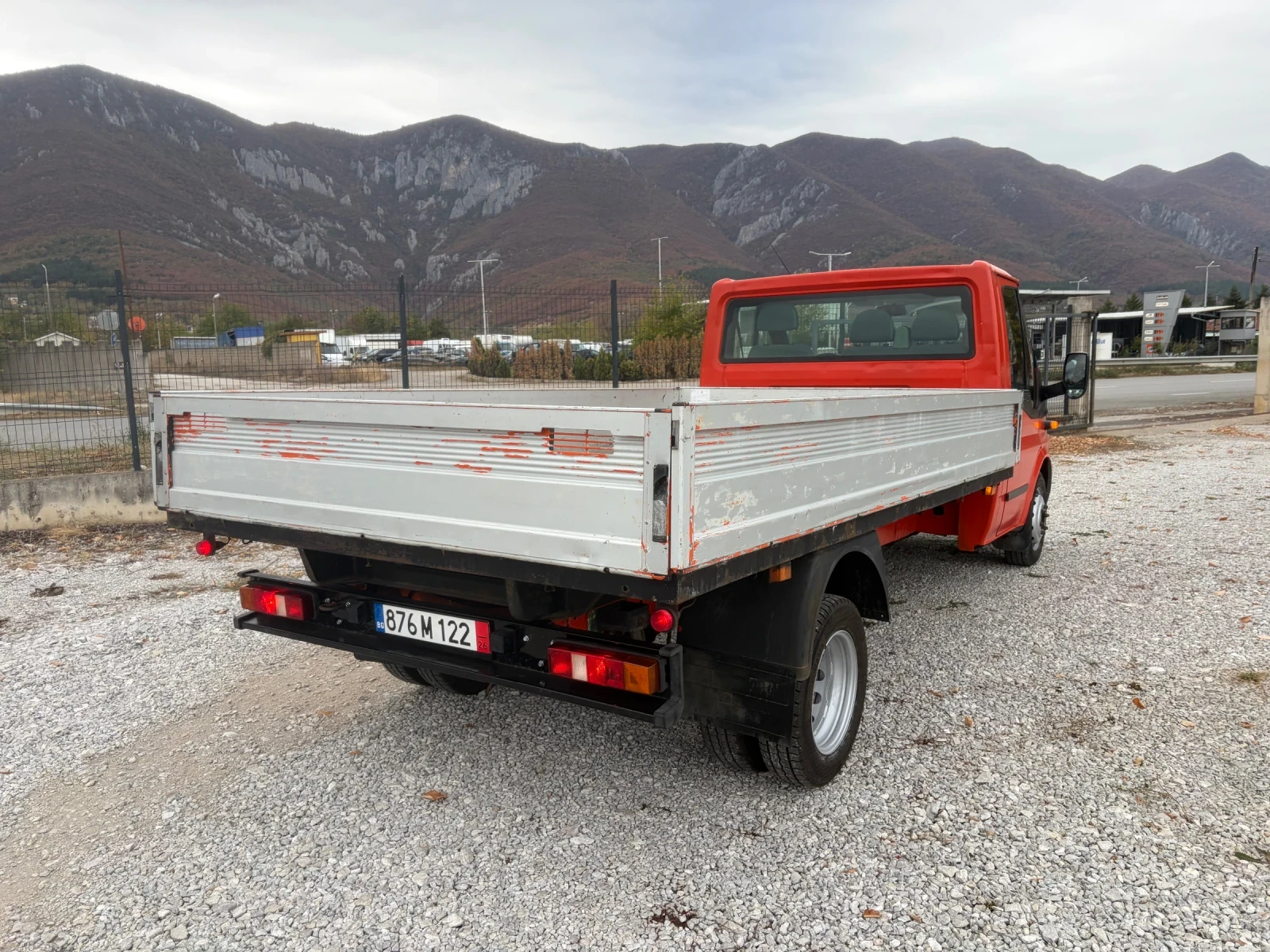 Ford Transit 2.4 Dizel Klima, снимка 4 - Бусове и автобуси - 56552615