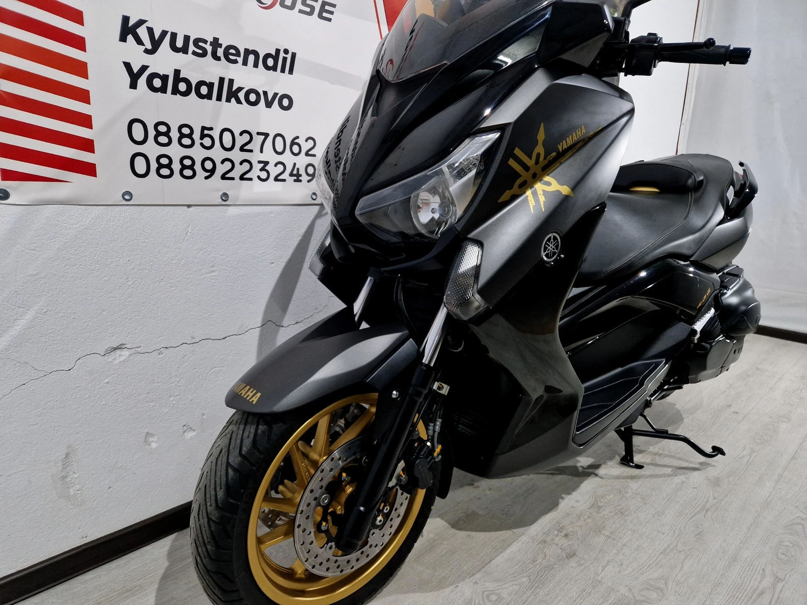 Yamaha X-max 400ie, 2014г!22079км! AKRAPOVIC!, снимка 7 - Мотоциклети и мототехника - 55451340