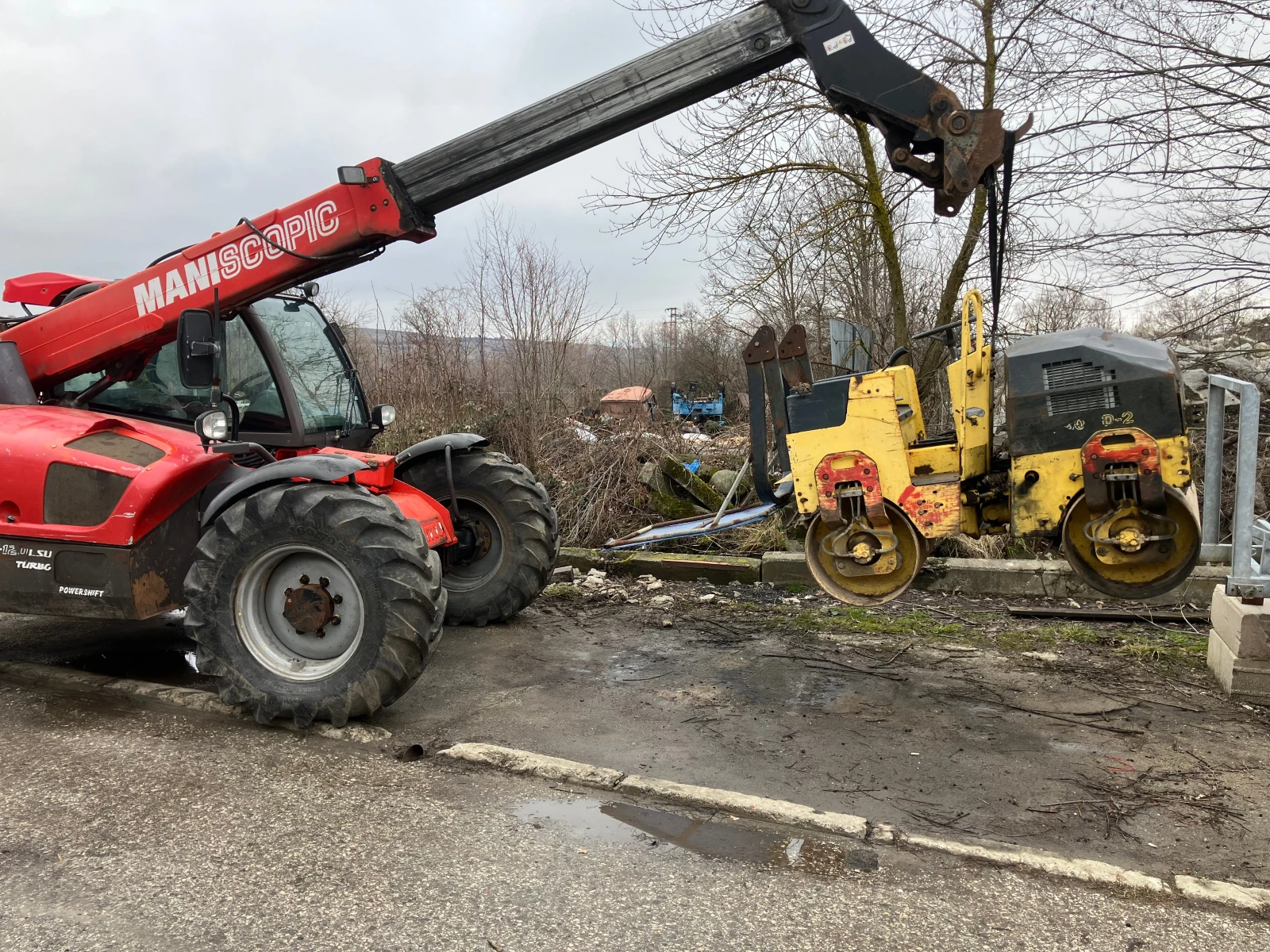 Телескопичен товарач Manitou MLT 735 120 LSU