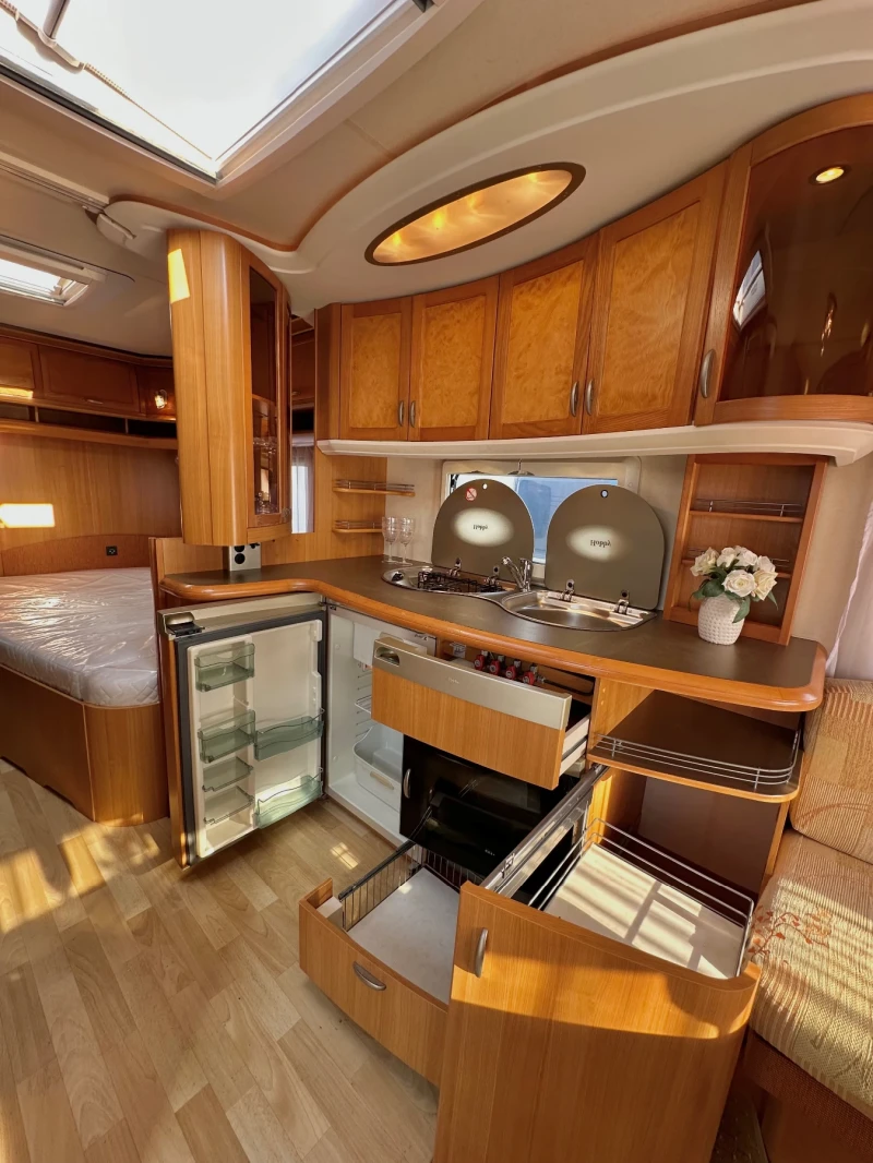 Каравана Hobby Prestige 8-Местна! /НОВ ВНОС /РЕГИСТРИРАНА/ УНИКАТ, снимка 11 - Каравани и кемпери - 51597667