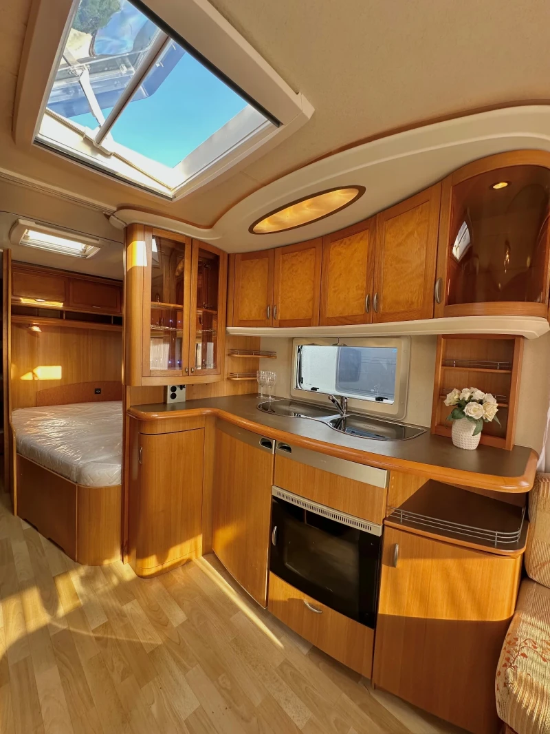 Каравана Hobby Prestige 8-Местна! /НОВ ВНОС /РЕГИСТРИРАНА/ УНИКАТ, снимка 10 - Каравани и кемпери - 51597667