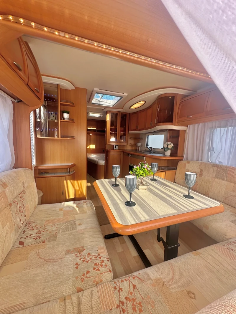 Каравана Hobby Prestige 8-Местна! /НОВ ВНОС /РЕГИСТРИРАНА/ УНИКАТ, снимка 7 - Каравани и кемпери - 51597667