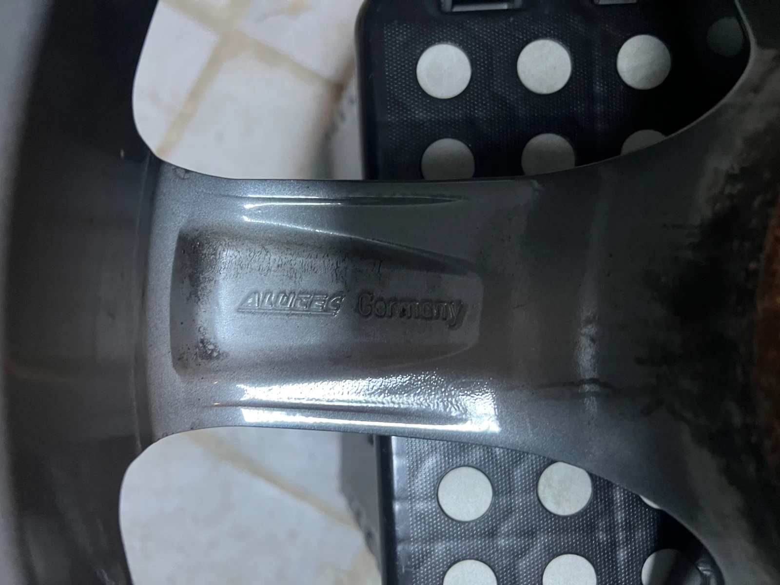 ������ | Mobile.bg � ����������� 9