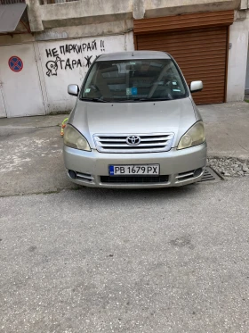 Toyota Avensis verso 2.0 D-4D, снимка 1