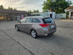 Toyota Auris 1.6, снимка 4