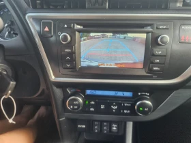 Toyota Auris 1.6, снимка 10