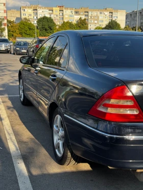 Mercedes-Benz C 200, снимка 15