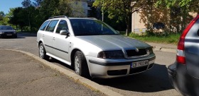 Skoda Octavia, снимка 1 - Автомобили и джипове - 45570167