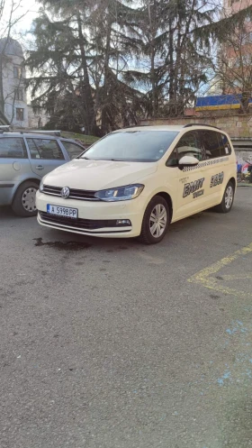 VW Touran 2.0tdi - 11000 € / 21514.13 лв. - 63452518 2