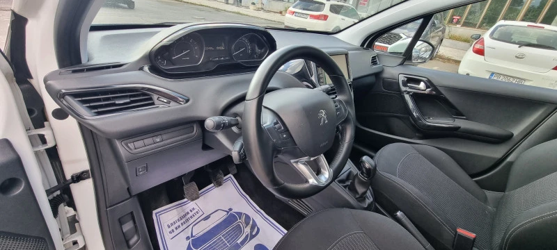 Peugeot 208 1.5 HDI EURO 6D ITALIA , снимка 8 - Автомобили и джипове - 46646851