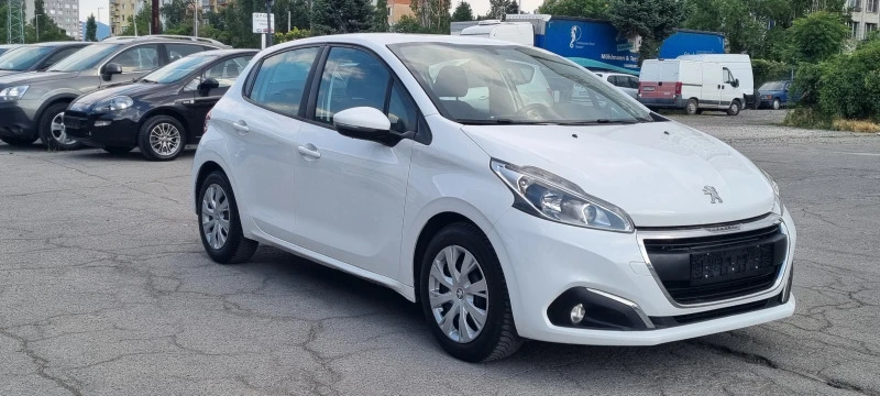 Peugeot 208 1.5 HDI EURO 6D ITALIA , снимка 3 - Автомобили и джипове - 46646851