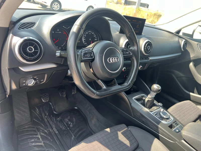 Audi A3 1.6 TDI S-LINE, снимка 10 - Автомобили и джипове - 47049870