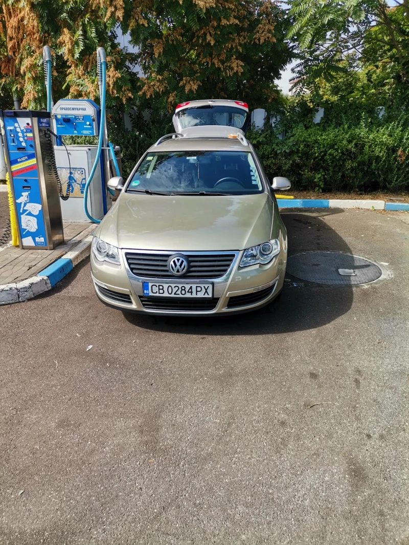 VW Passat, снимка 14 - Автомобили и джипове - 47092478