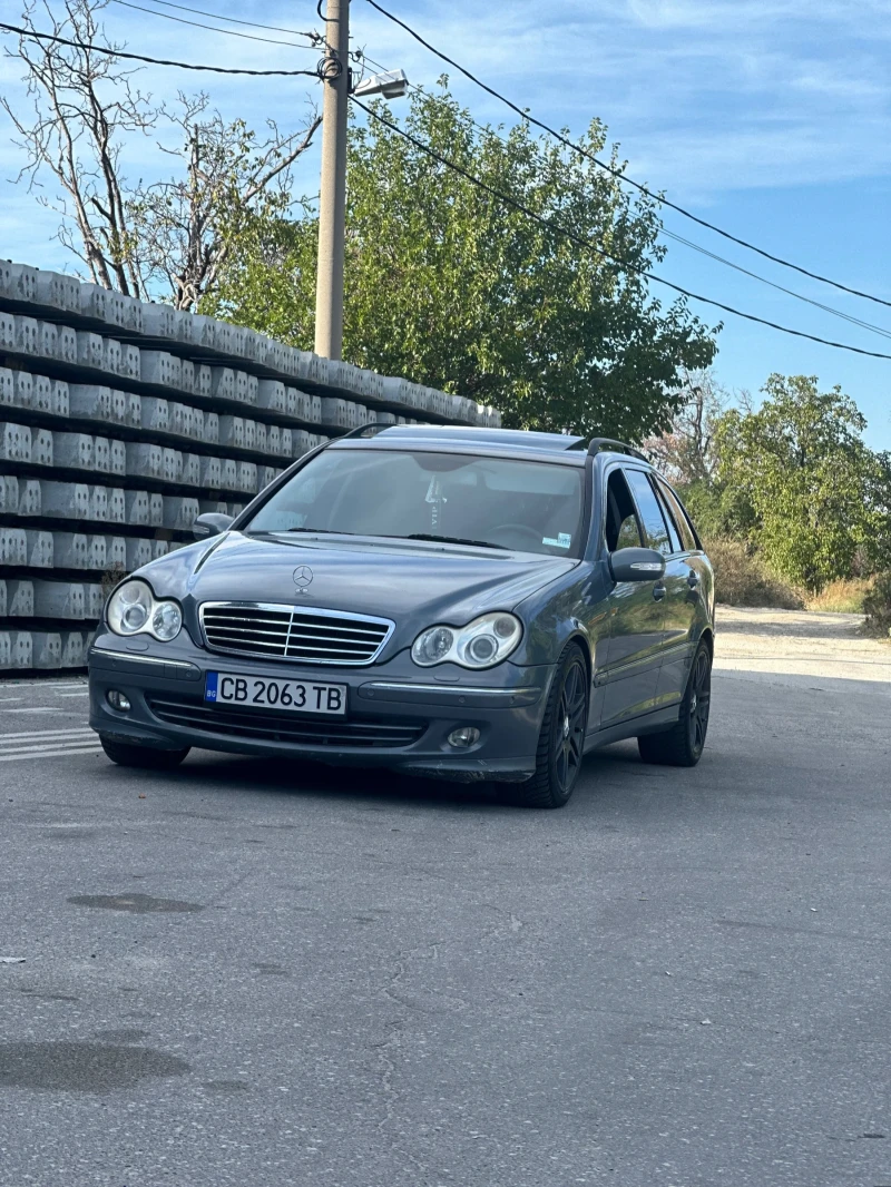 Mercedes-Benz C 320 Ръчка, снимка 1 - Автомобили и джипове - 47525353