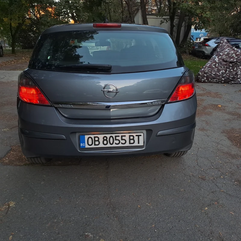 Opel Astra h, снимка 9 - Автомобили и джипове - 47501063