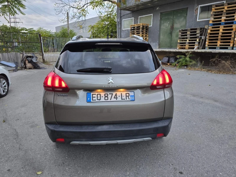 Peugeot 2008, снимка 16 - Автомобили и джипове - 47805337