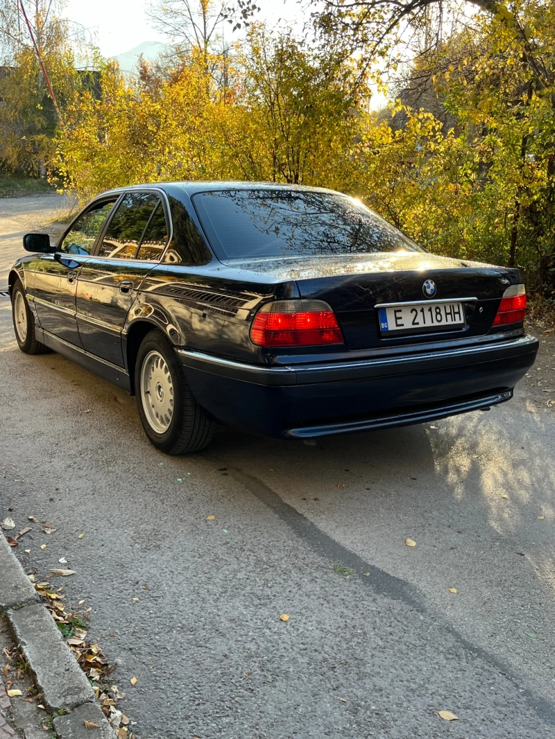 BMW 730 IL, снимка 5 - Автомобили и джипове - 48015774