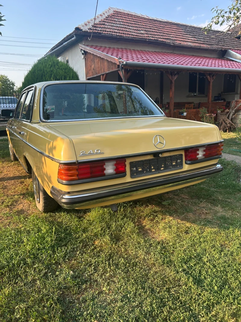 Mercedes-Benz 123 240 D, снимка 4 - Автомобили и джипове - 53129559