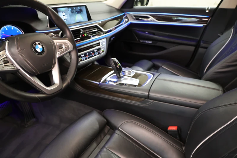 BMW 730 xDrive, снимка 7 - Автомобили и джипове - 51276377