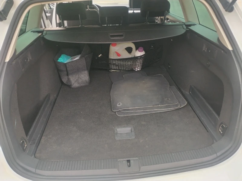 VW Passat 2.0 TDI, 150к.с DSG, снимка 10 - Автомобили и джипове - 52542755