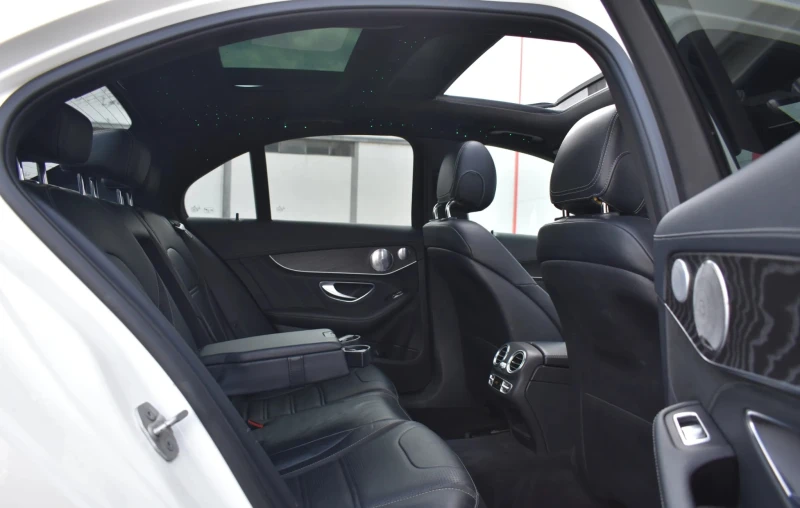 Mercedes-Benz C 63 AMG, снимка 8 - Автомобили и джипове - 52839314