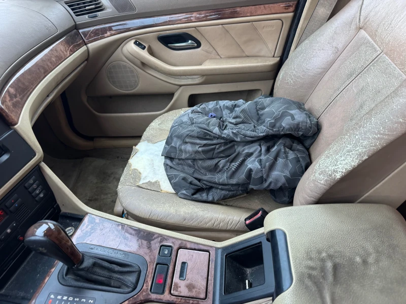 BMW 525, снимка 9 - Автомобили и джипове - 53116643